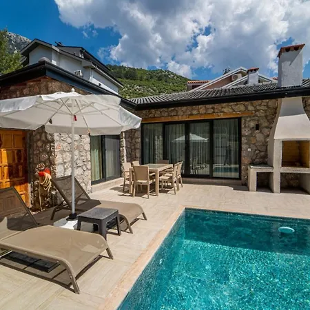 Ravishing With Private Pool Terrace And Backyard In Fethiye * Ovacık