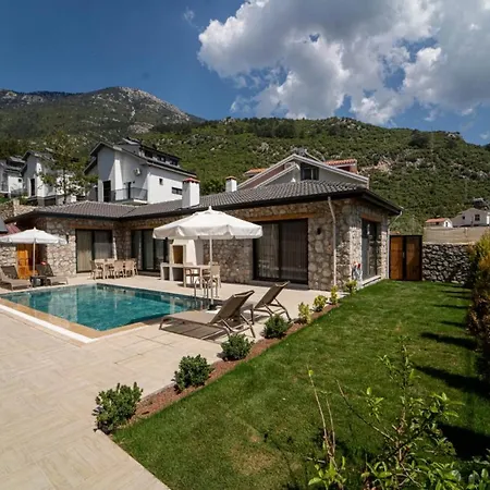 Ravishing With Private Pool Terrace And Backyard In Fethiye *