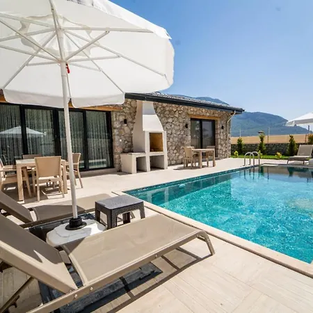 Ravishing With Private Pool Terrace And Backyard In Fethiye